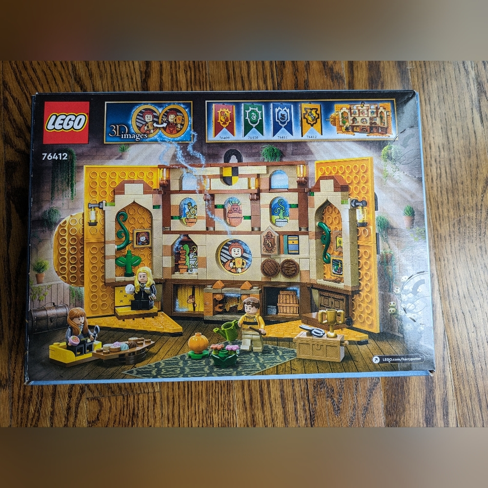 Lego 76412 NIB Harry Potter Hufflepuff House Banner